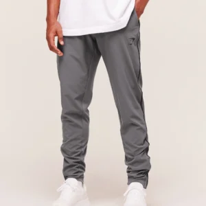 crest cargo joggers (copy)